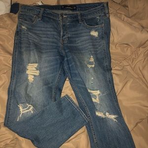 Hollister Boyfriend Jeans